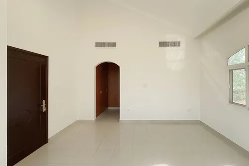 4 Bedrooms Villa in Al Nahyan Villa Compound