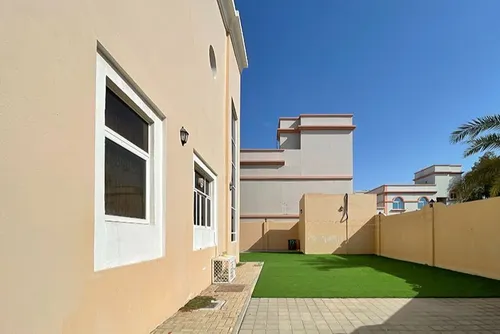 4 Bedrooms Villa in Al Nahyan Villa Compound
