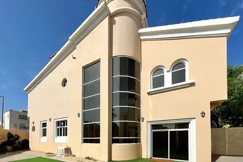 4 Bedrooms Villa in Al Nahyan Villa Compound