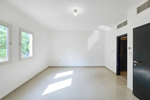 2 Bedrooms Villa in Desert Style