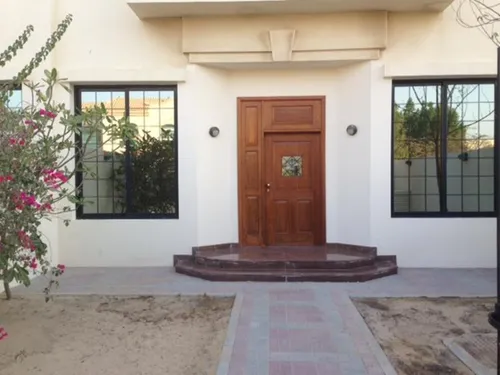 3 Bedrooms Villa in Mirdif Villas