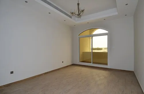 5 Bedrooms Villa in Umm Al Sheif Villas