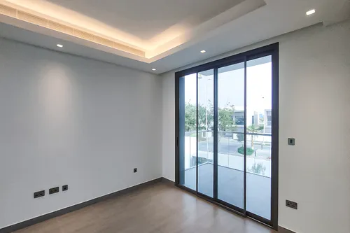 4 Bedrooms Villa in Redwoods