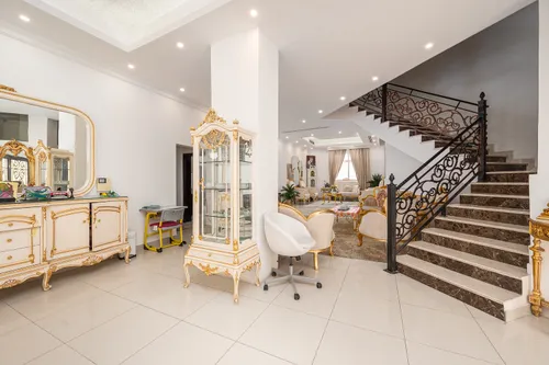 6 Bedrooms Villa in Al Barsha South 1