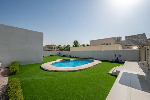 6 Bedrooms Villa in Al Barsha South 1