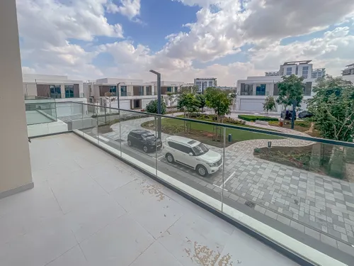 4 Bedrooms Villa in District One Phase III A