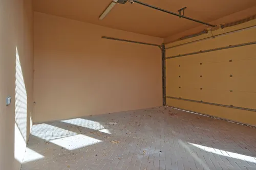 4 Bedrooms Townhouse in Khuzama