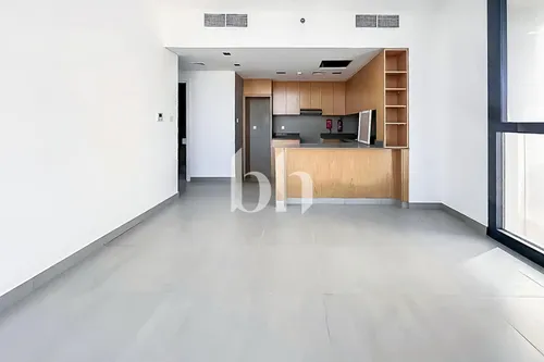 Nama 3 | Resale with balcony | Freehold