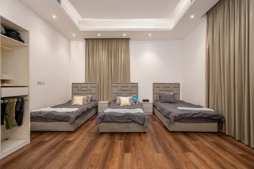 5 Bedrooms Villa in Nad Al Sheba 4