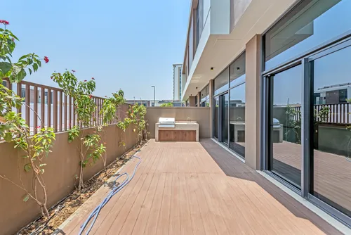 4 Bedrooms Villa in Al Barsha 1 Villas
