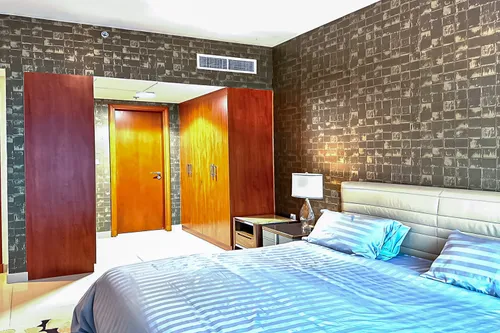 2 Bedrooms Apartment in Park Tower A