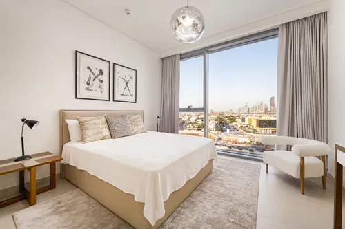 2 Bedrooms Apartment in Canal Front Residence 5