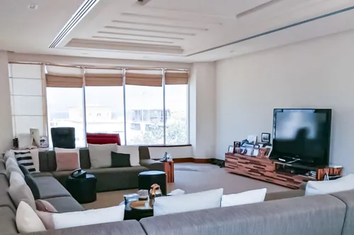 7 Bedrooms Villa in Umm Suqeim 3 Villas