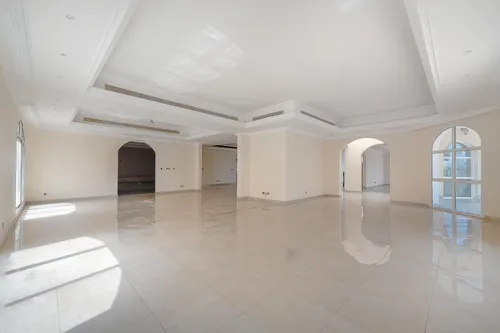 6 Bedrooms Villa in Al Mashroom 3