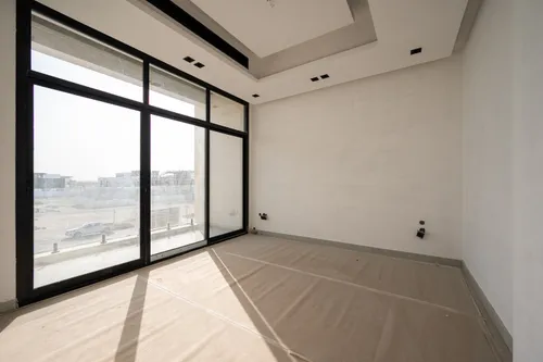 6 Bedrooms Villa in Celia Gardens