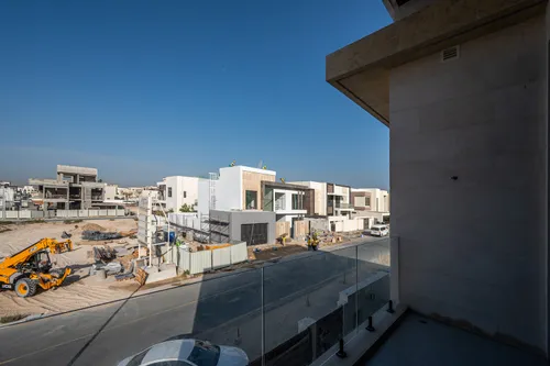 6 Bedrooms Villa in Celia Gardens