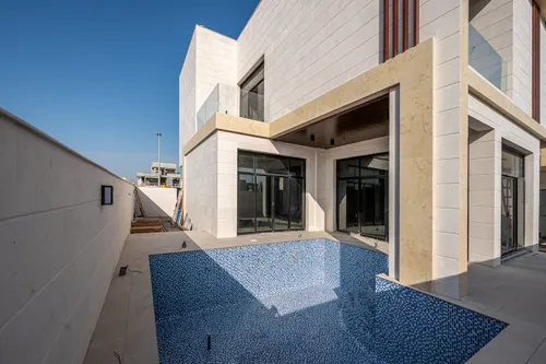 6 Bedrooms Villa in Celia Gardens