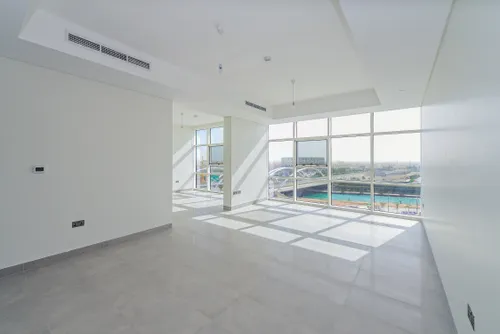 2 Bedrooms Apartment in Lamar Residences