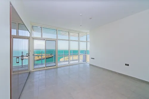 2 Bedrooms Apartment in Lamar Residences
