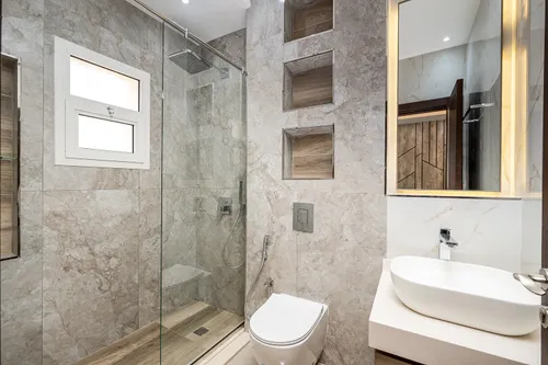 5 Bedrooms Villa in Tilal City A