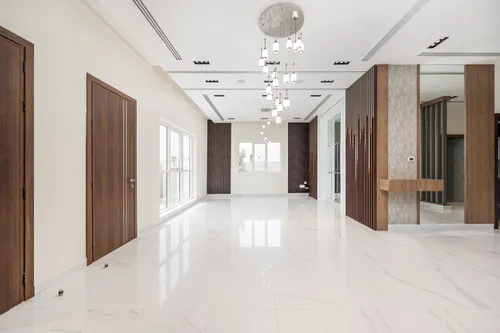 5 Bedrooms Villa in Tilal City A