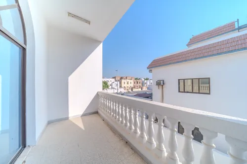 5 Bedrooms Villa in Al Bateen Airport