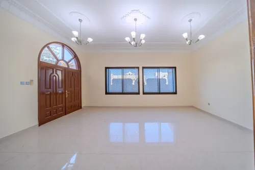 5 Bedrooms Villa in Al Bateen Airport