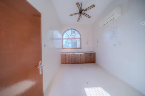 5 Bedrooms Villa in Al Bateen Airport