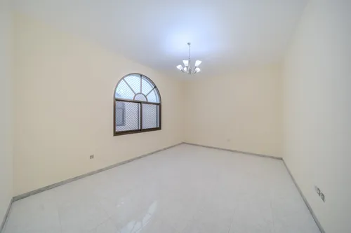 5 Bedrooms Villa in Al Bateen Airport