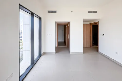 2 Bedrooms Apartment in Azure Beach Residence