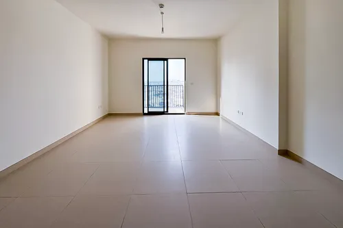 2 Bedrooms Apartment in Azure Beach Residence