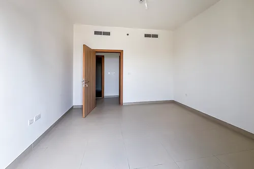 2 Bedrooms Apartment in Azure Beach Residence