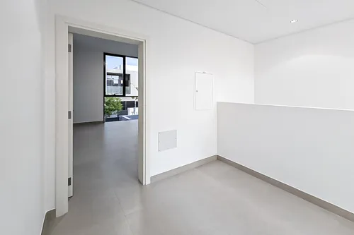 3 Bedrooms Townhouse in Robinia