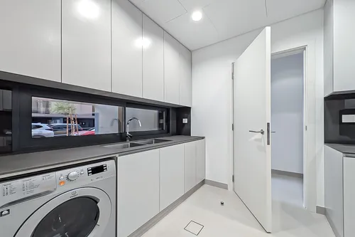 3 Bedrooms Townhouse in Robinia