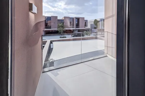 3 Bedrooms Townhouse in Robinia