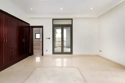 5 Bedrooms Villa in Garden Homes Frond A