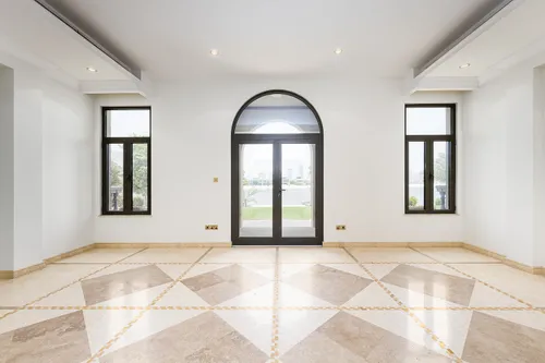 5 Bedrooms Villa in Garden Homes Frond A