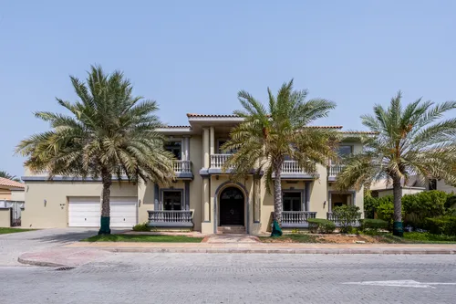 5 Bedrooms Villa in Garden Homes Frond A