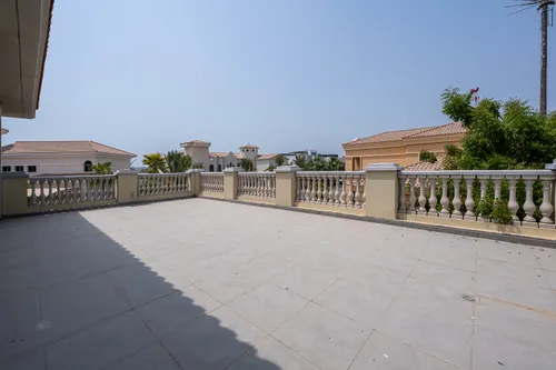 5 Bedrooms Villa in Garden Homes Frond A