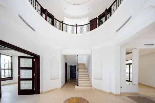 5 Bedrooms Villa in Garden Homes Frond A