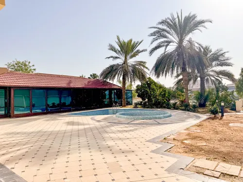5 Bedrooms Villa in Royal Marina Villas