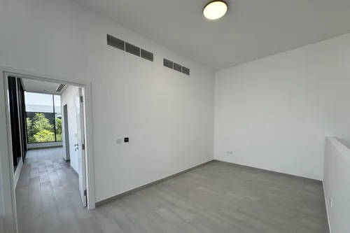 4 Bedrooms Villa in Sendian