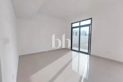 Distress deal | Rented | High ROI