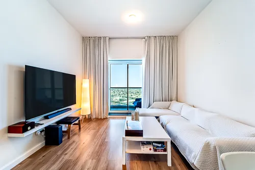 Vacant On Transfer | Upgraded | Furnished