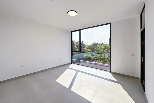 4 Bedrooms Townhouse in Robinia
