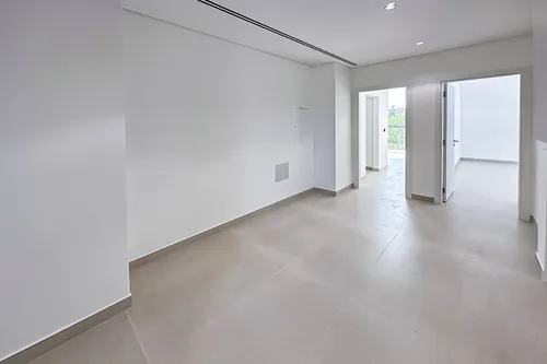 4 Bedrooms Townhouse in Robinia
