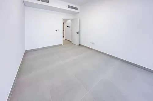 4 Bedrooms Townhouse in Robinia