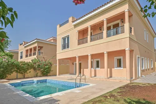 5 Bedrooms Villa in The Centro