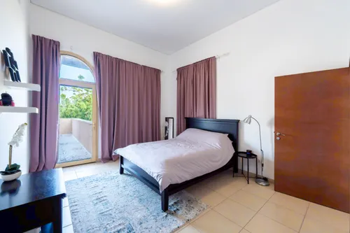 4 Bedrooms Villa in Gardenia