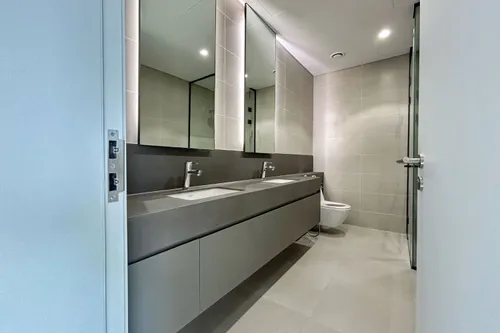 4 Bedrooms Villa in Robinia